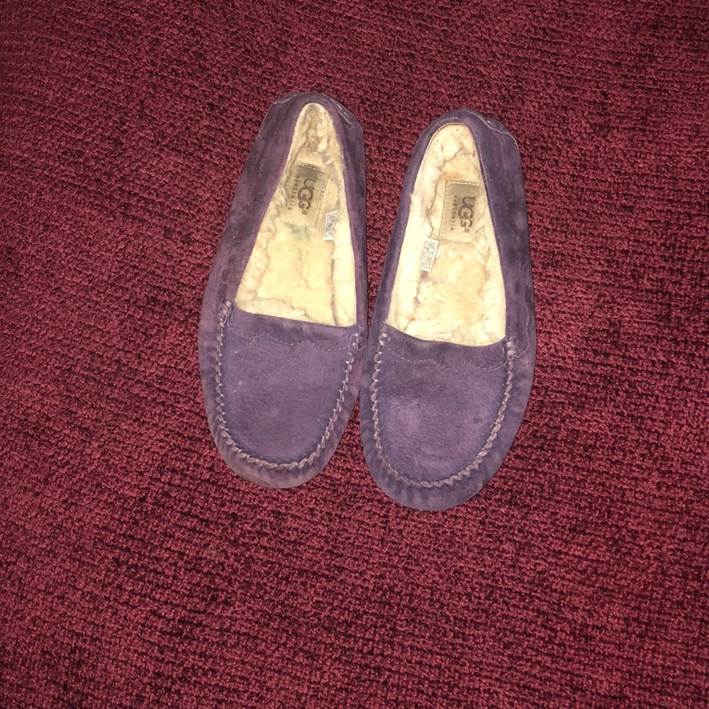 Preloved ugg loafer slippers